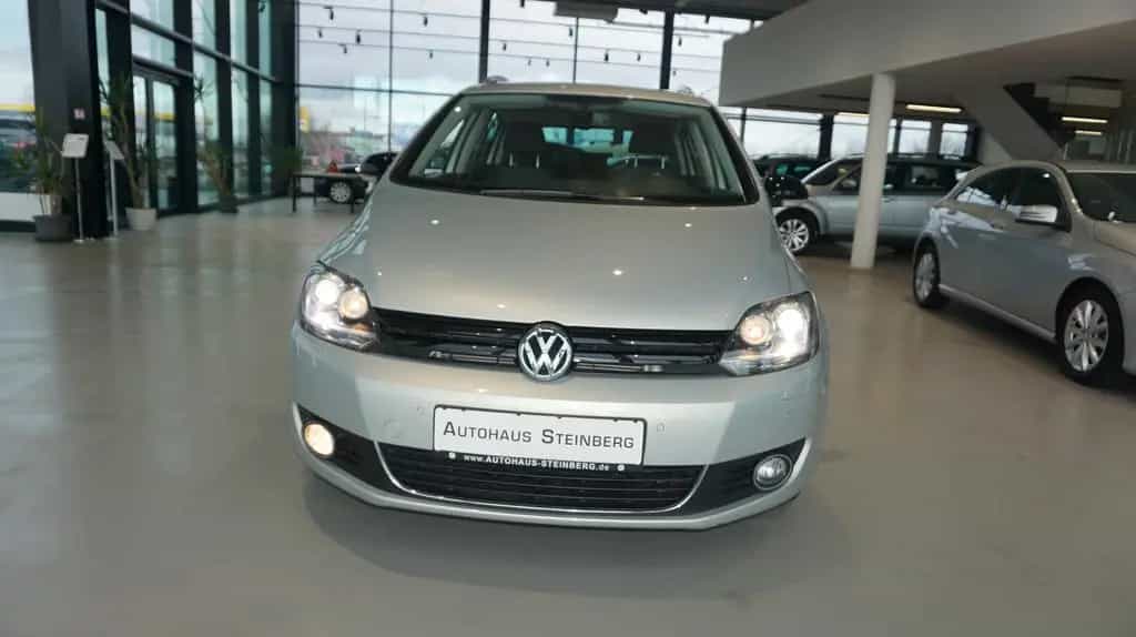 Volkswagen Golf VI Plus AUTOMATIK+NAVIGATION+BI XENON+AHK S 04/2012-photo-7