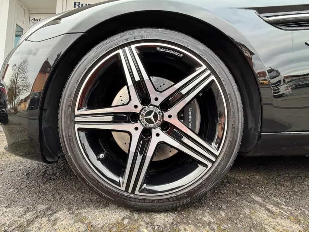 Mercedes-Benz SLC-Class 300 AMG FinalEdition +ILS+COMAMD+H&K+MEMO+To 05/2019-photo-13