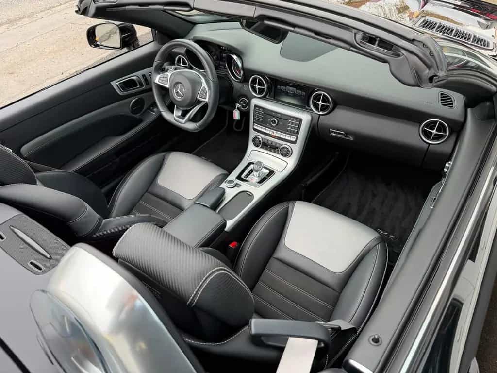 Mercedes-Benz SLC-Class 300 AMG FinalEdition +ILS+COMAMD+H&K+MEMO+To 05/2019-photo-19