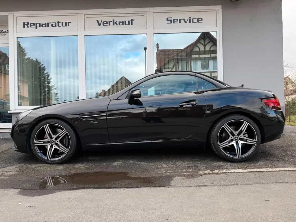 Mercedes-Benz SLC-Class 300 AMG FinalEdition +ILS+COMAMD+H&K+MEMO+To 05/2019-photo-6