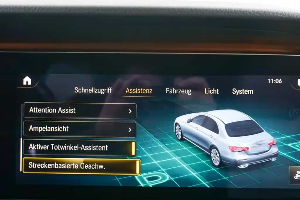 Mercedes-Benz E-Class 450 4Matic Leder 360*Kamera Distronic Leder 09/2020-photo-13