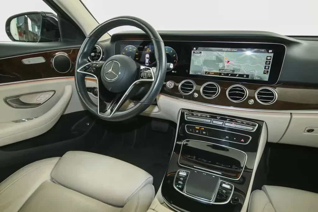 Mercedes-Benz E-Class 450 4Matic Leder 360*Kamera Distronic Leder 09/2020-photo-8