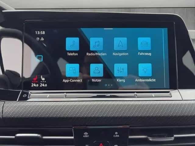 Volkswagen Golf Variant VIII R-Line 2.0TSI BlackStyle Stand 10/2022-photo-13