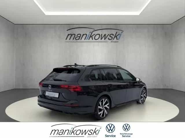 Volkswagen Golf Variant VIII R-Line 2.0TSI BlackStyle Stand 10/2022-photo-4