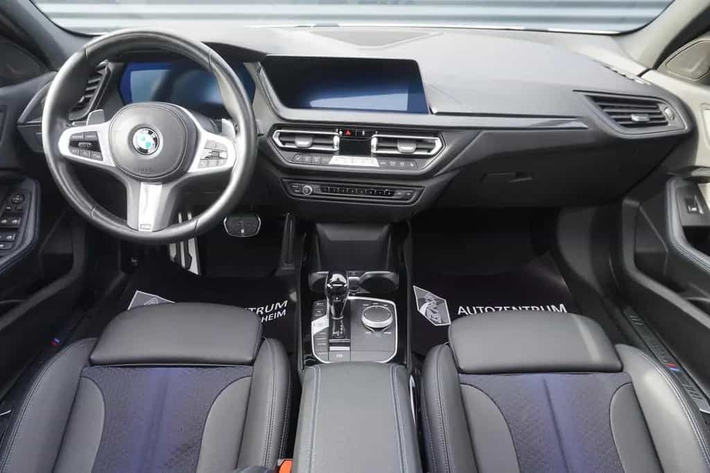 BMW M135 xDrive|PANORAMA|VIRTUAL|SHADOW|AERODYNAMIK 11/2021-photo-14
