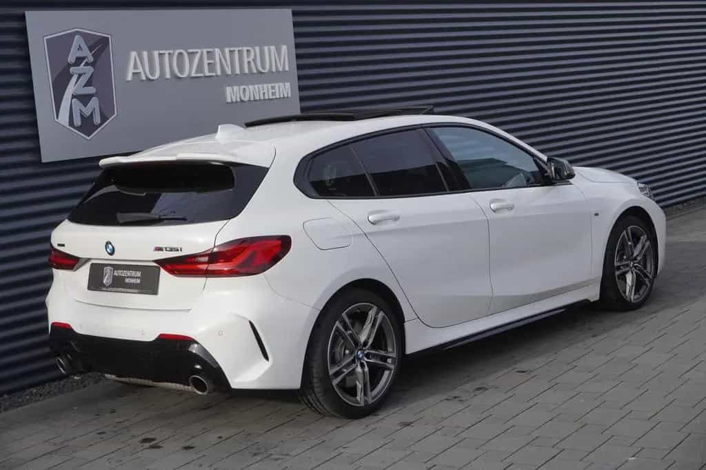 BMW M135 xDrive|PANORAMA|VIRTUAL|SHADOW|AERODYNAMIK 11/2021-photo-7