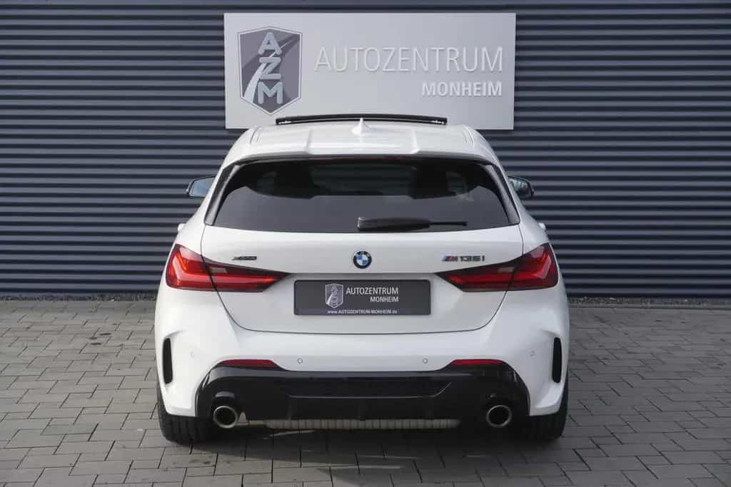 BMW M135 xDrive|PANORAMA|VIRTUAL|SHADOW|AERODYNAMIK 11/2021-photo-8