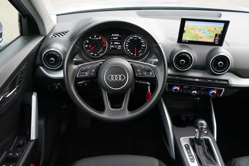 Audi Q2 35 1.5 TFSI sport S-Tronic LED Navi DAB 05/2020-photo-13