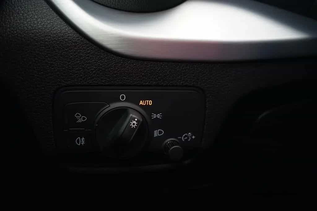 Audi Q2 35 1.5 TFSI sport S-Tronic LED Navi DAB 05/2020-photo-24