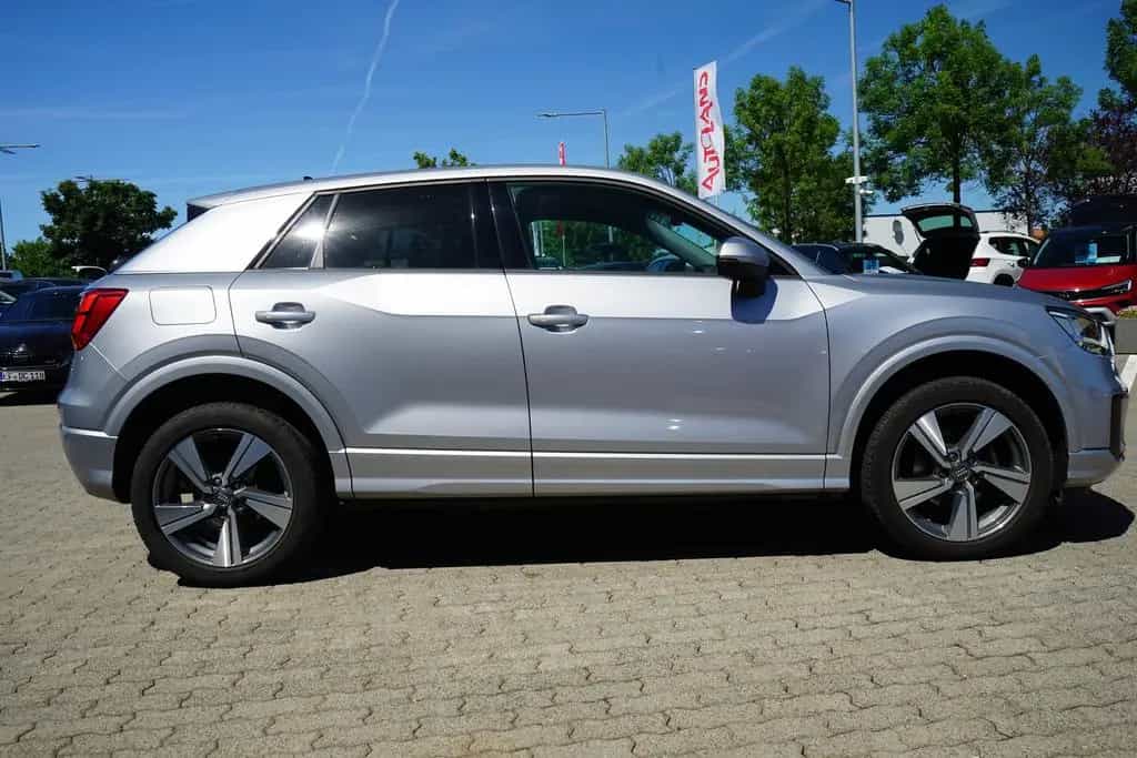Audi Q2 35 1.5 TFSI sport S-Tronic LED Navi DAB 05/2020-photo-5