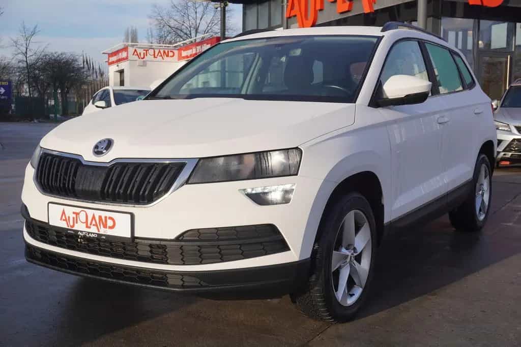 Skoda Karoq 1.5 TSI DSG Tempomat Sitzheizung SmartLink 12/2018-photo-1