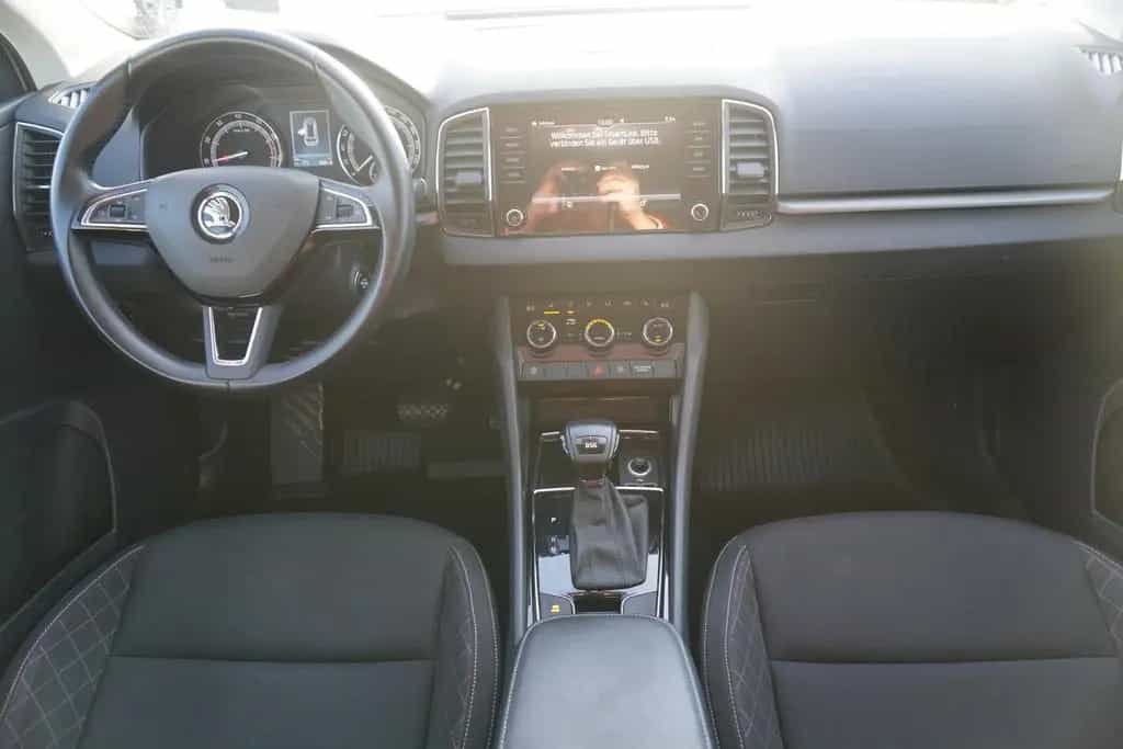 Skoda Karoq 1.5 TSI DSG Tempomat Sitzheizung SmartLink 12/2018-photo-12