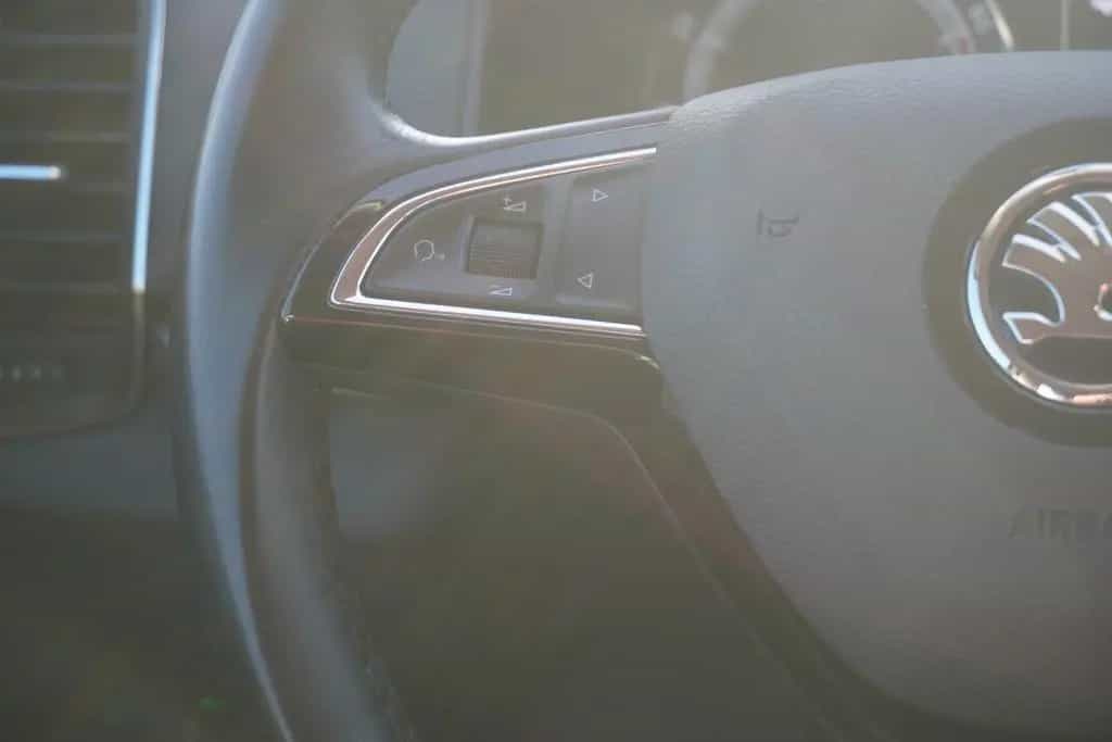 Skoda Karoq 1.5 TSI DSG Tempomat Sitzheizung SmartLink 12/2018-photo-18