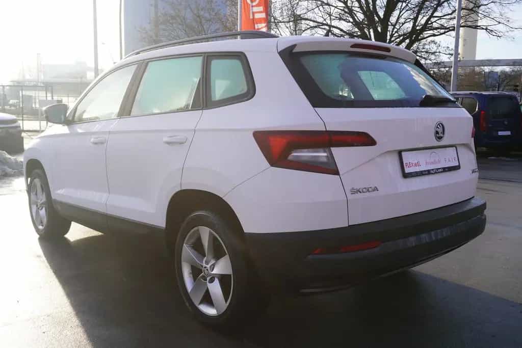 Skoda Karoq 1.5 TSI DSG Tempomat Sitzheizung SmartLink 12/2018-photo-2