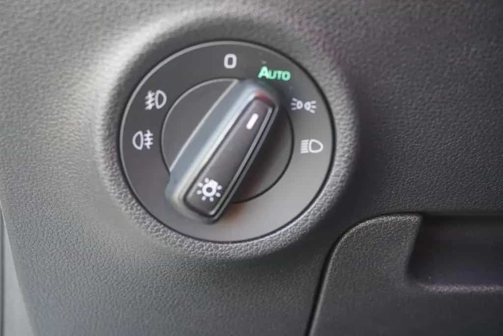 Skoda Karoq 1.5 TSI DSG Tempomat Sitzheizung SmartLink 12/2018-photo-22