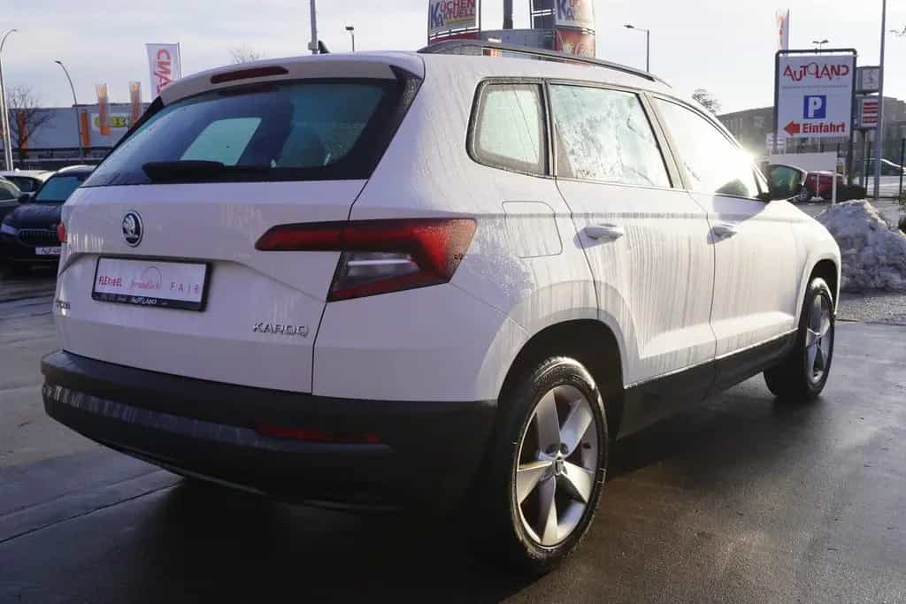 Skoda Karoq 1.5 TSI DSG Tempomat Sitzheizung SmartLink 12/2018-photo-3