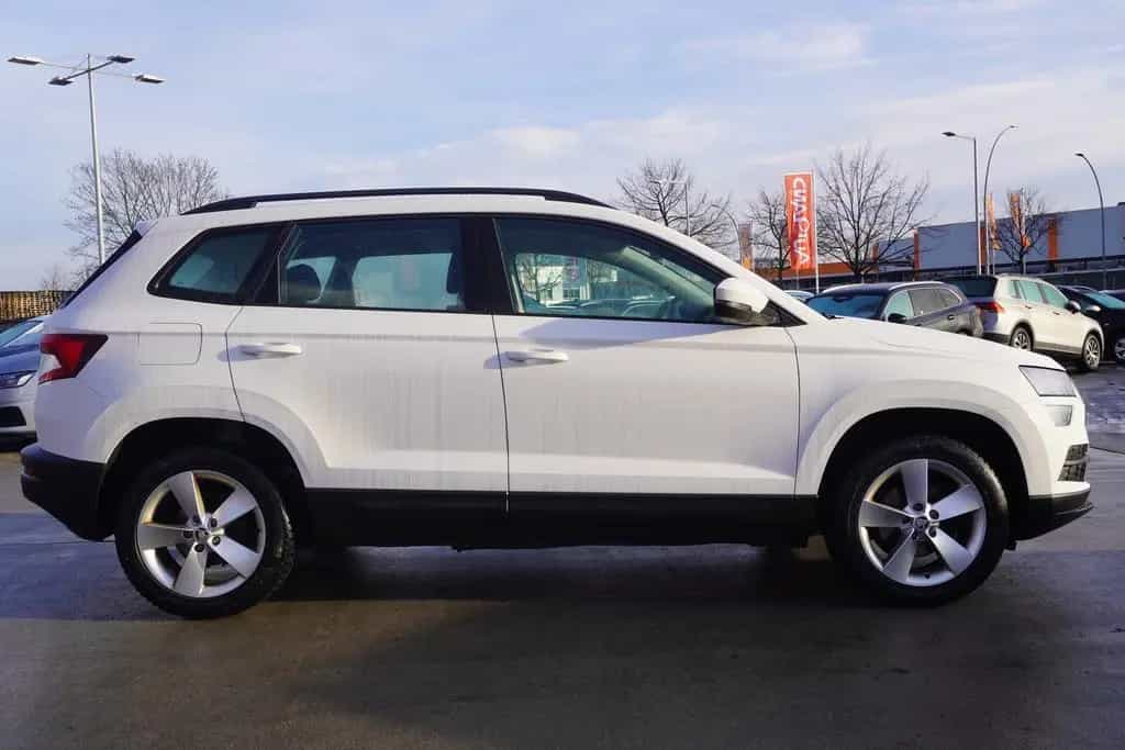 Skoda Karoq 1.5 TSI DSG Tempomat Sitzheizung SmartLink 12/2018-photo-4
