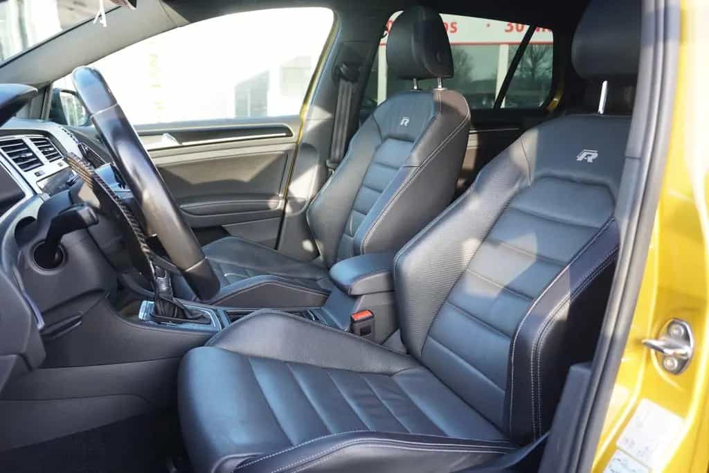 Volkswagen Golf VII 2.0 R 4Motion Schiebedach ACC DCC Leder 02/2019-photo-8