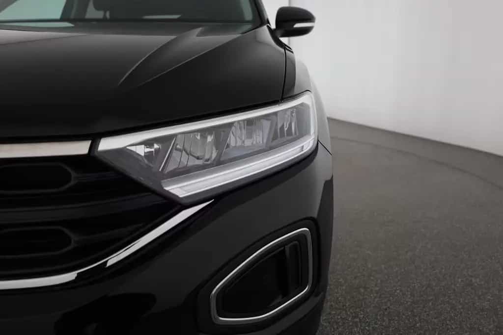 Volkswagen T-Roc 1.5 TSI DSG LED ACC Kamera Sitzheizung 11/2025-photo-26