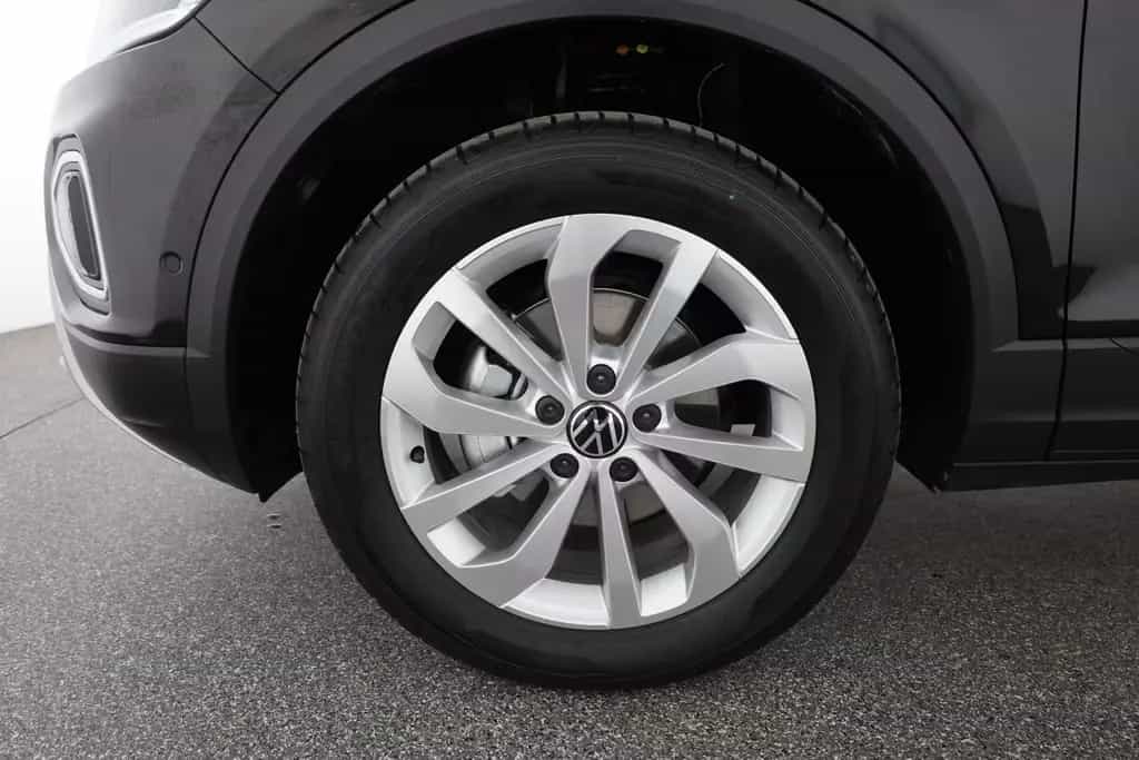 Volkswagen T-Roc 1.5 TSI DSG LED ACC Kamera Sitzheizung 11/2025-photo-28