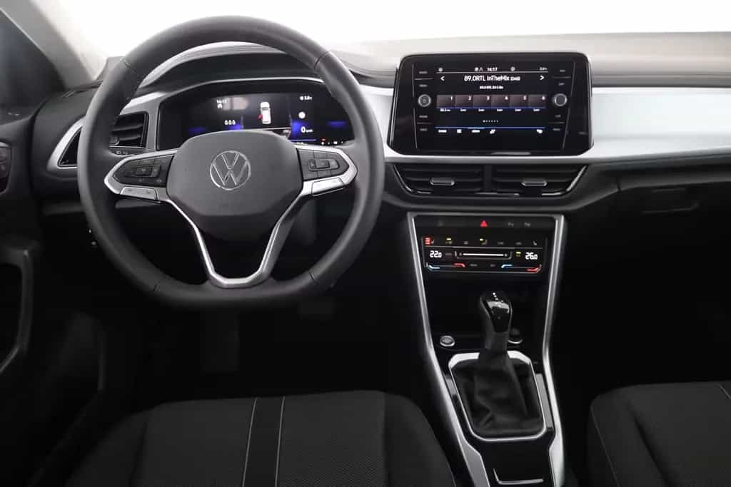 Volkswagen T-Roc 1.5 TSI DSG LED ACC Kamera Sitzheizung 11/2025-photo-9