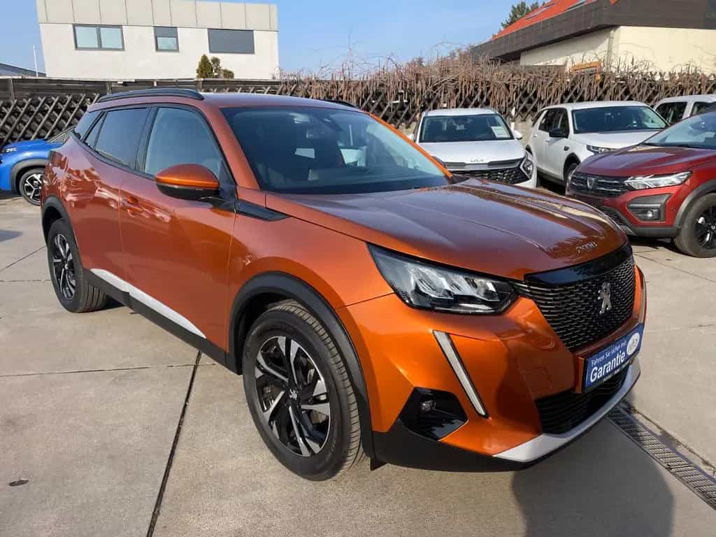 Peugeot 2008 Allure1,5HDI/Leder/Navi/SitzHeiz/Kamera/LED 02/2022-photo-1