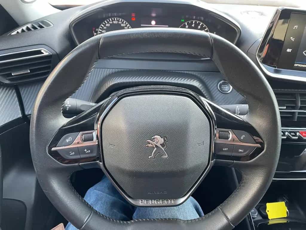 Peugeot 2008 Allure1,5HDI/Leder/Navi/SitzHeiz/Kamera/LED 02/2022-photo-15
