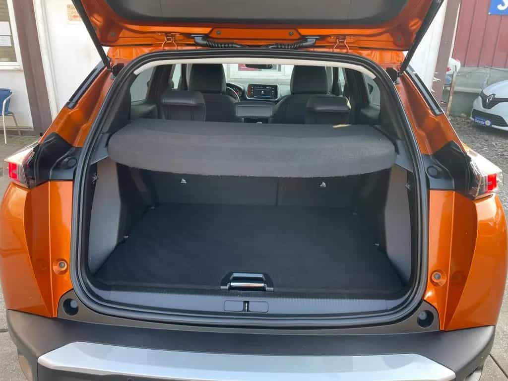Peugeot 2008 Allure1,5HDI/Leder/Navi/SitzHeiz/Kamera/LED 02/2022-photo-27