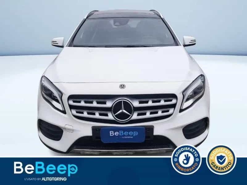 Mercedes-Benz GLA-Class 220 PREMIUM 4MATIC AUTO 11/2018-photo-2