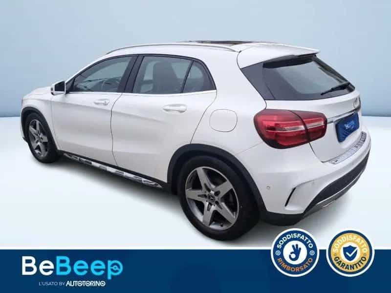 Mercedes-Benz GLA-Class 220 PREMIUM 4MATIC AUTO 11/2018-photo-5