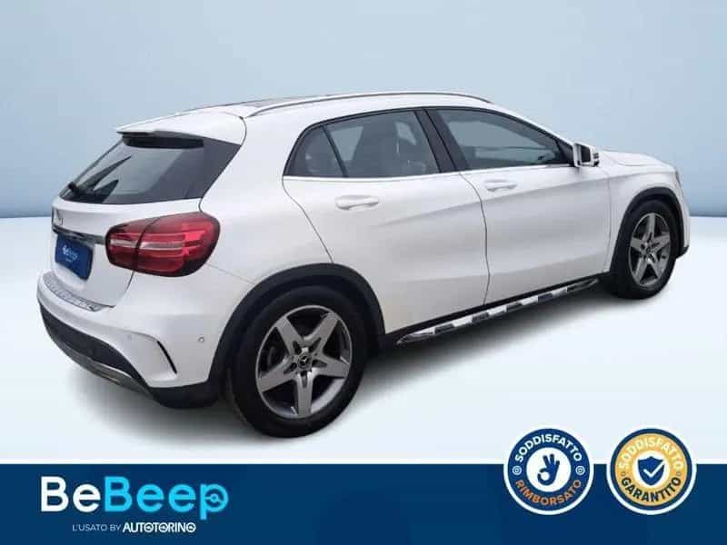 Mercedes-Benz GLA-Class 220 PREMIUM 4MATIC AUTO 11/2018-photo-7