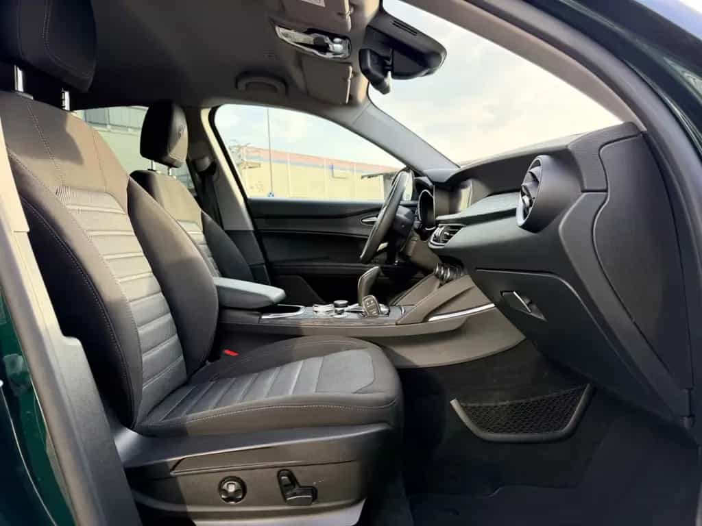 Alfa Romeo Stelvio Business Q4 Apple Car Play PDC 8 X Alu 07/2020-photo-10