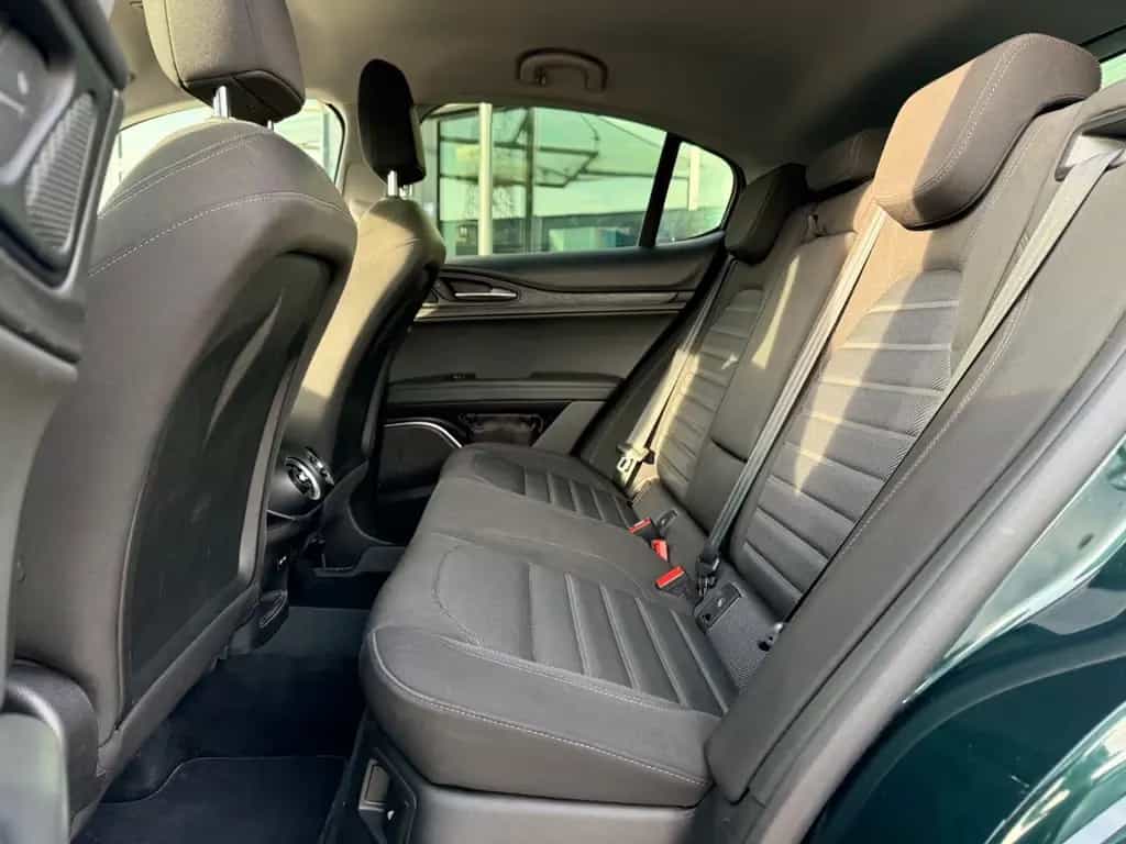 Alfa Romeo Stelvio Business Q4 Apple Car Play PDC 8 X Alu 07/2020-photo-11