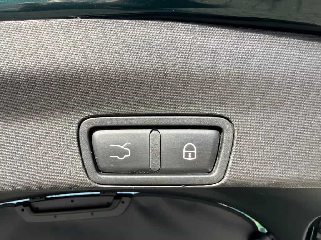 Alfa Romeo Stelvio Business Q4 Apple Car Play PDC 8 X Alu 07/2020-photo-17