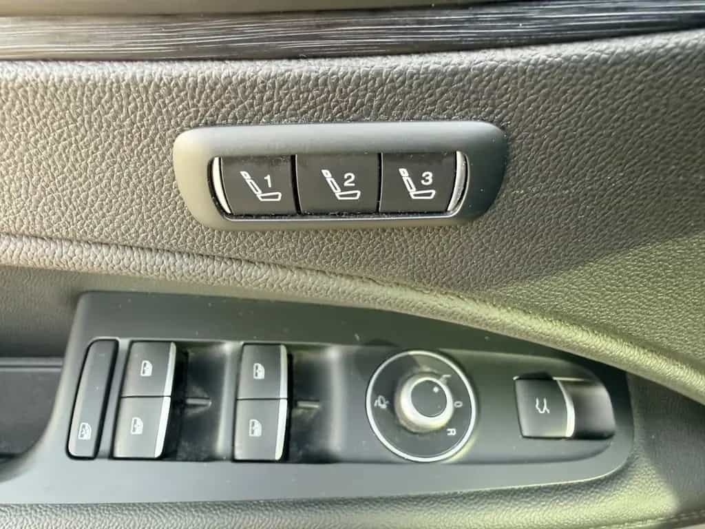 Alfa Romeo Stelvio Business Q4 Apple Car Play PDC 8 X Alu 07/2020-photo-18