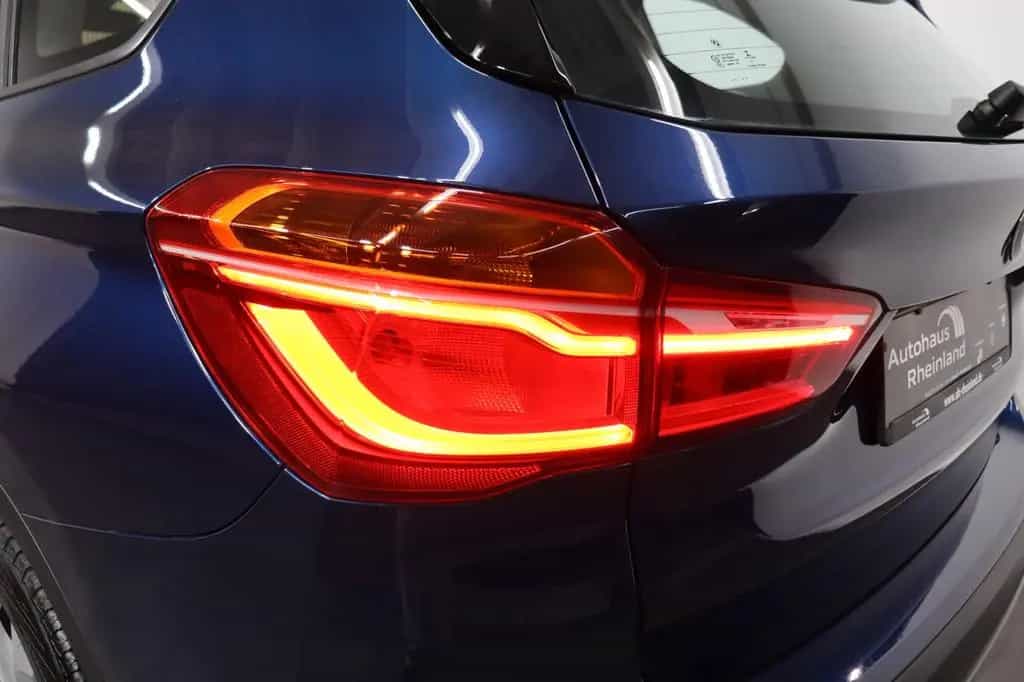 BMW X1 sDrive 18i*NAVI*AUTOMATIK*LED*KLIMA*2.HAND* 09/2016-photo-11