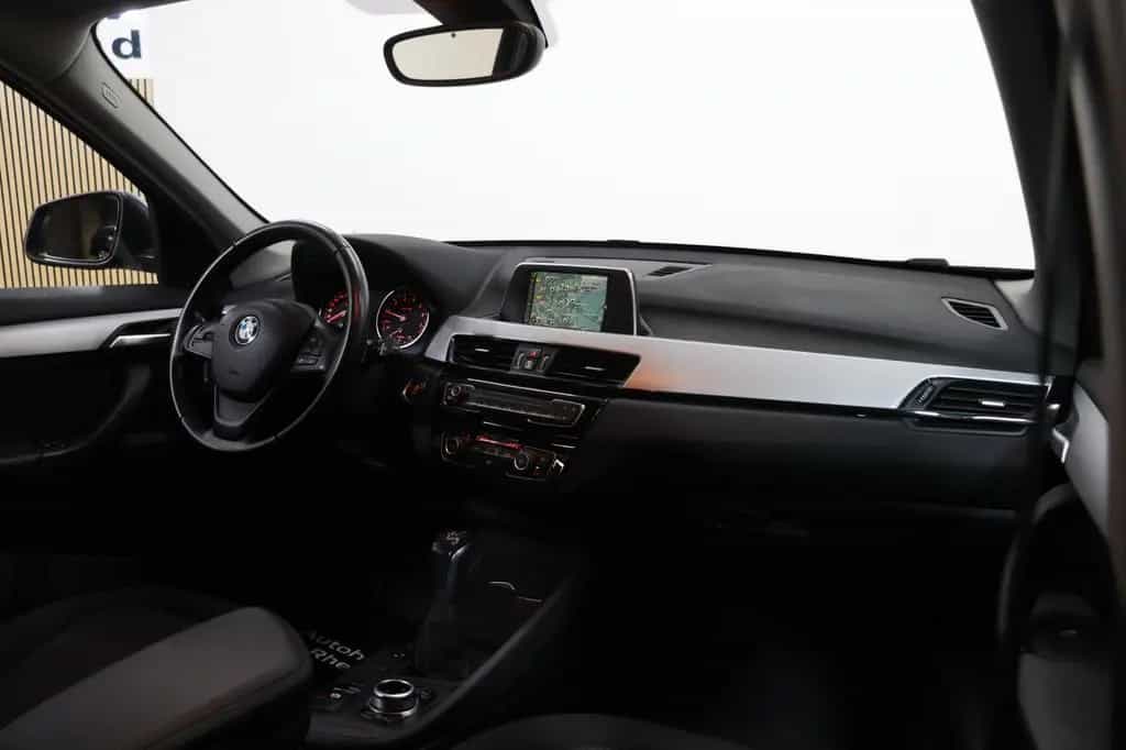 BMW X1 sDrive 18i*NAVI*AUTOMATIK*LED*KLIMA*2.HAND* 09/2016-photo-17