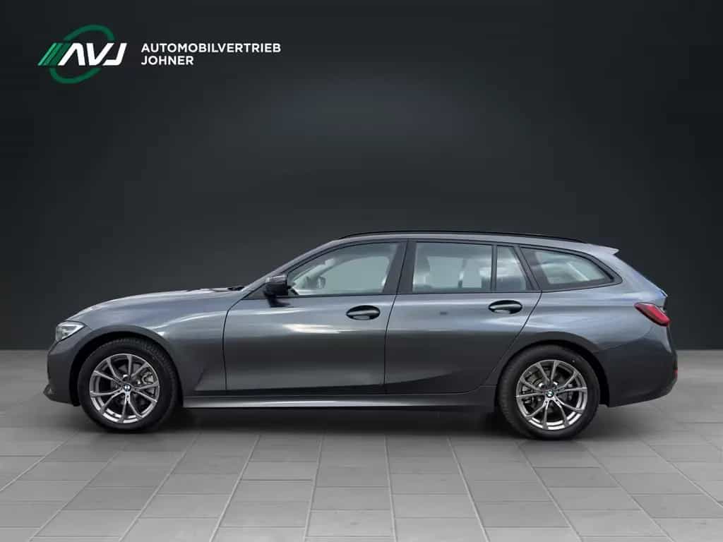 BMW 3 Series 320d Tour Sport Line St-Hzg LASER AHK RFK DA LKH 02/2022-photo-1