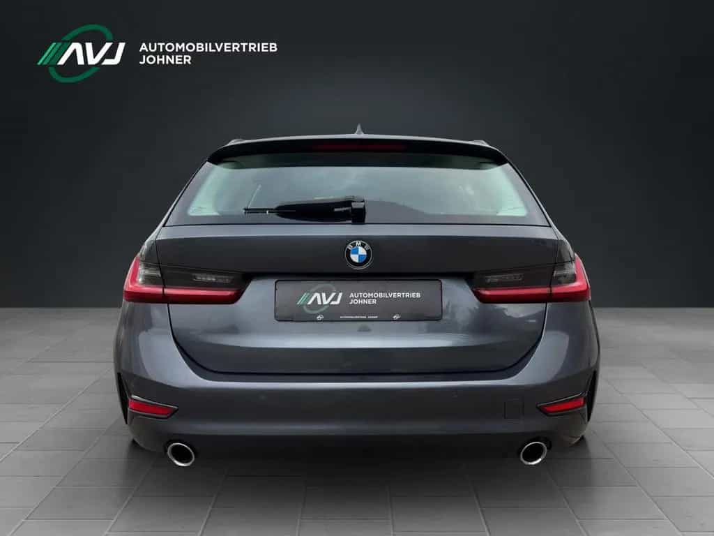 BMW 3 Series 320d Tour Sport Line St-Hzg LASER AHK RFK DA LKH 02/2022-photo-3