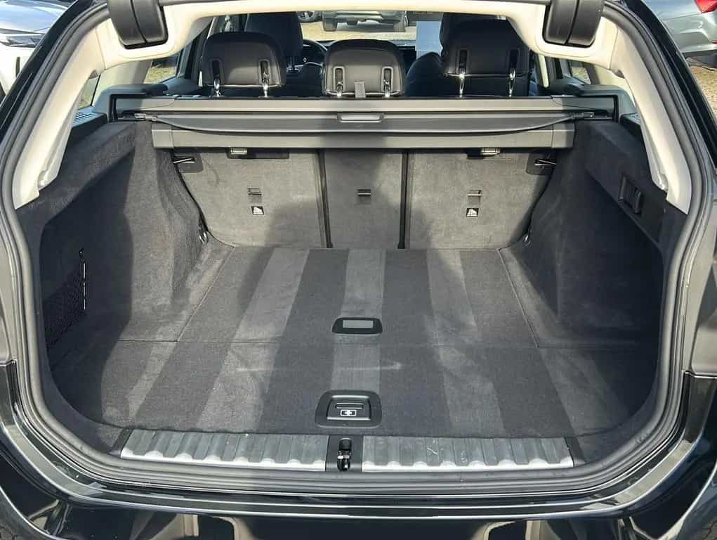 BMW 318 d Touring Automatik 09/2022-photo-15