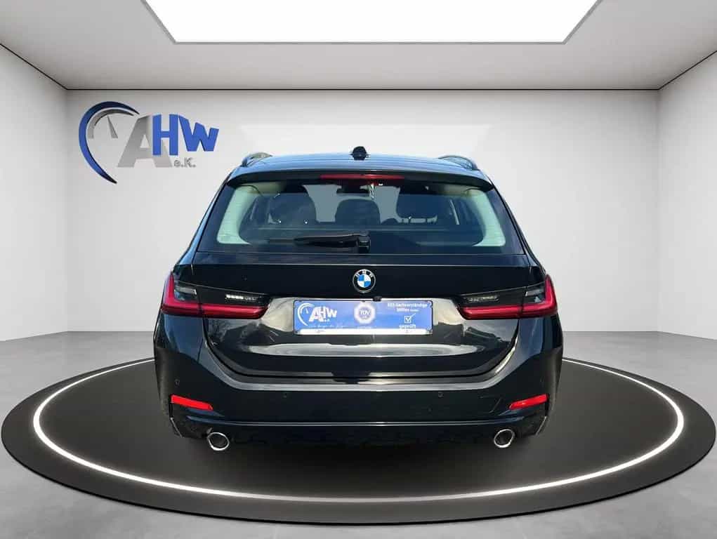 BMW 318 d Touring Automatik 09/2022-photo-5
