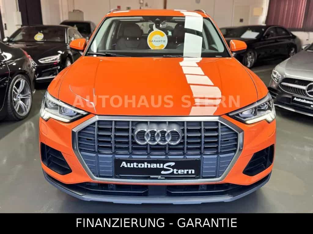 Audi Q3 35 TDI Matrix ACC Kamera Carplay 8fach Spur 04/2019-photo-1