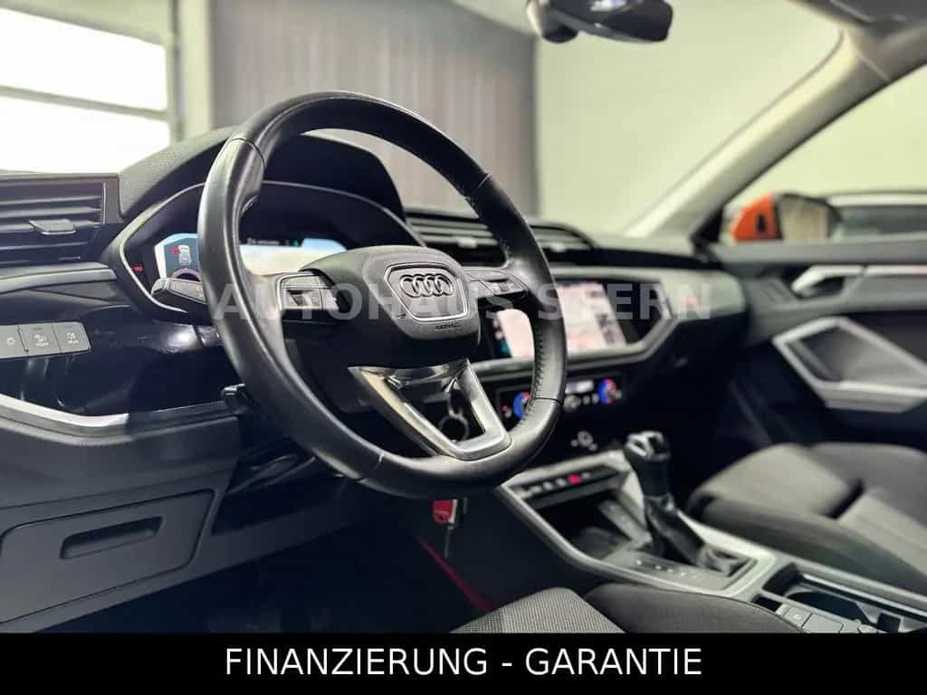 Audi Q3 35 TDI Matrix ACC Kamera Carplay 8fach Spur 04/2019-photo-15
