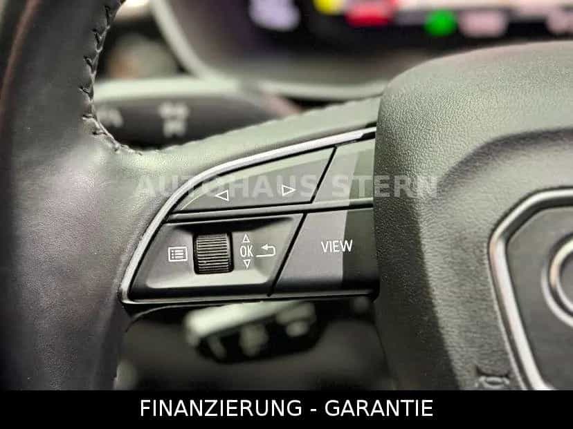 Audi Q3 35 TDI Matrix ACC Kamera Carplay 8fach Spur 04/2019-photo-18