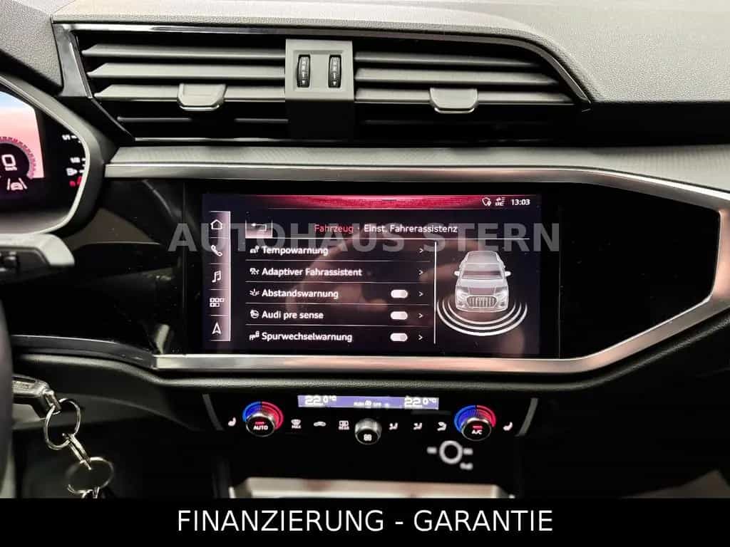 Audi Q3 35 TDI Matrix ACC Kamera Carplay 8fach Spur 04/2019-photo-28