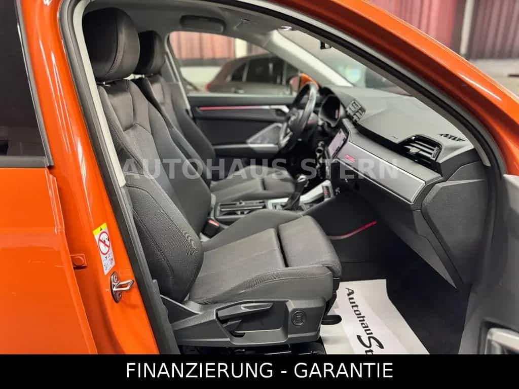 Audi Q3 35 TDI Matrix ACC Kamera Carplay 8fach Spur 04/2019-photo-30