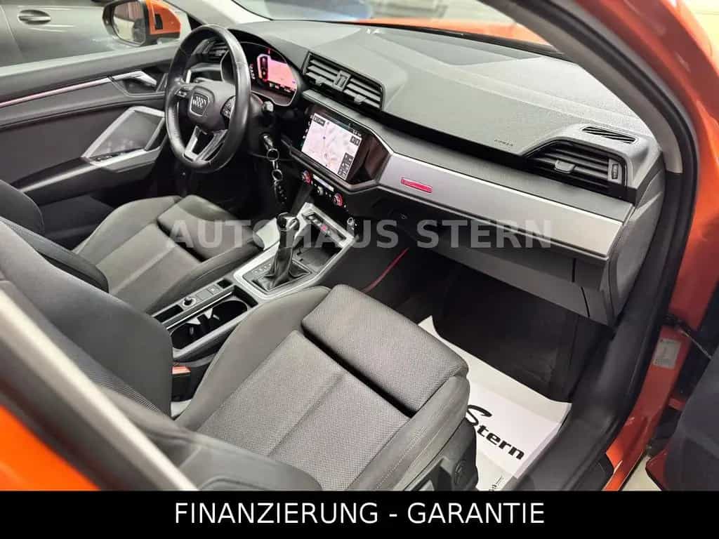 Audi Q3 35 TDI Matrix ACC Kamera Carplay 8fach Spur 04/2019-photo-31