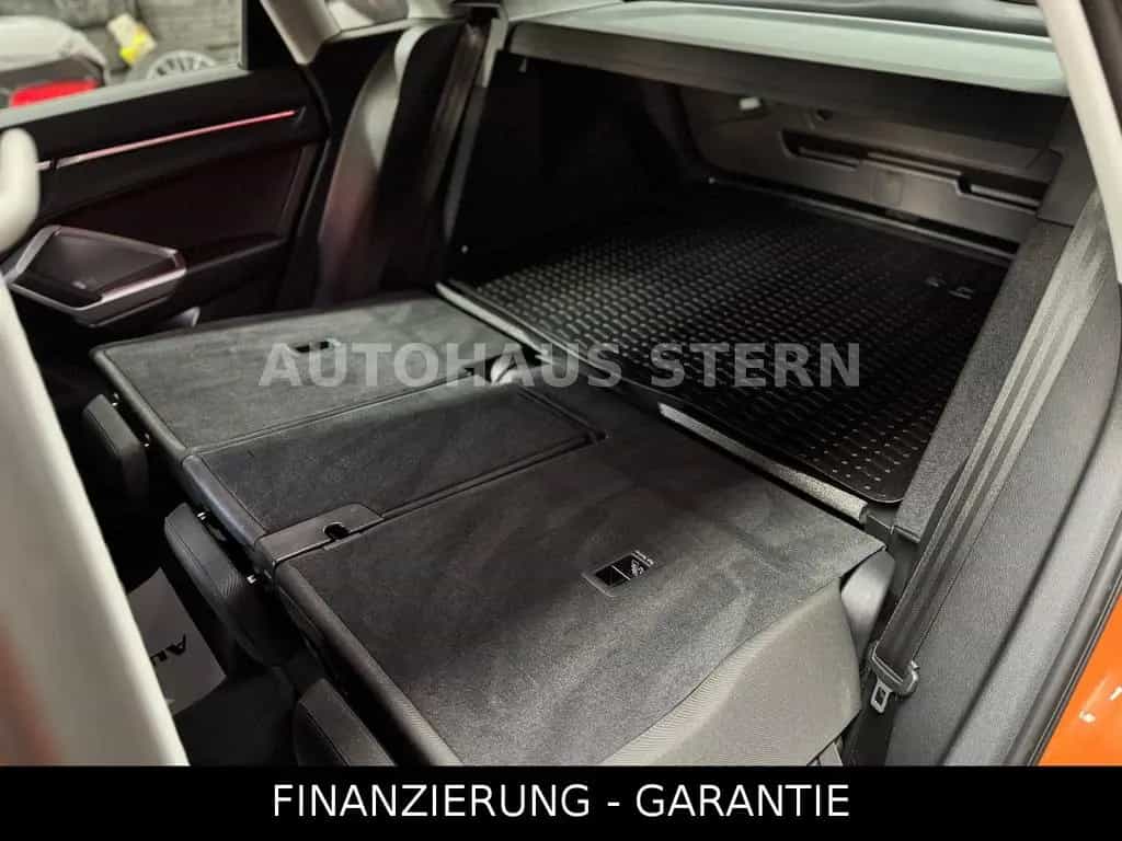 Audi Q3 35 TDI Matrix ACC Kamera Carplay 8fach Spur 04/2019-photo-37