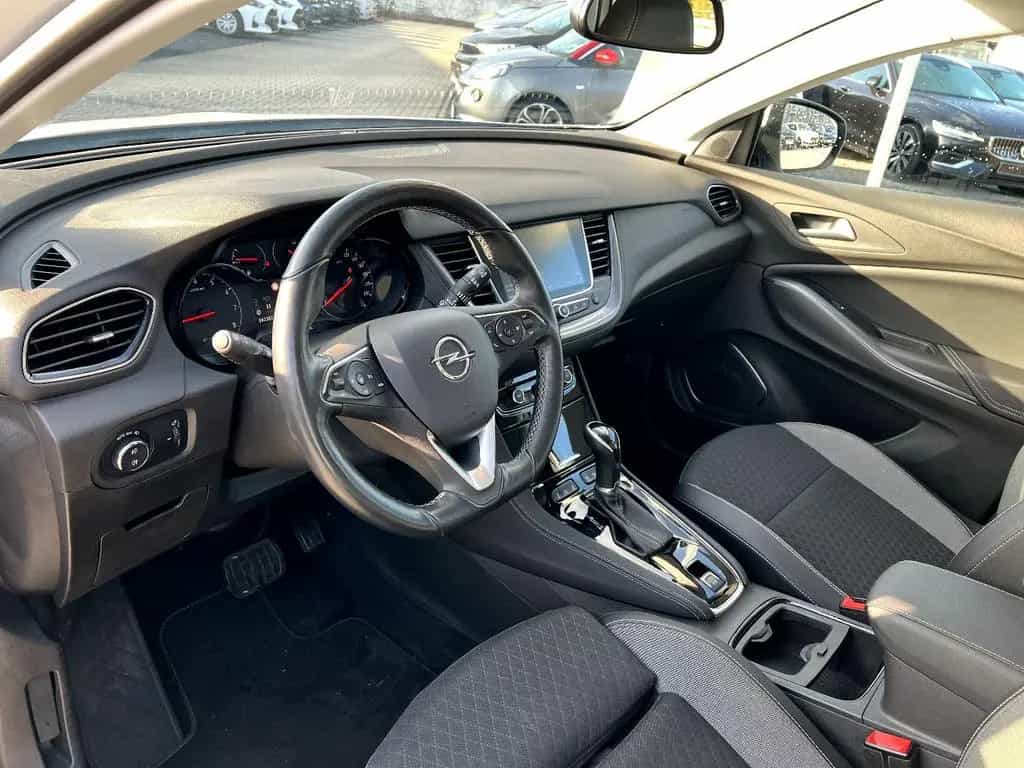 Opel Grandland 1.2 Turbo Business Edition Bi-LED Navi 10/2020-photo-8