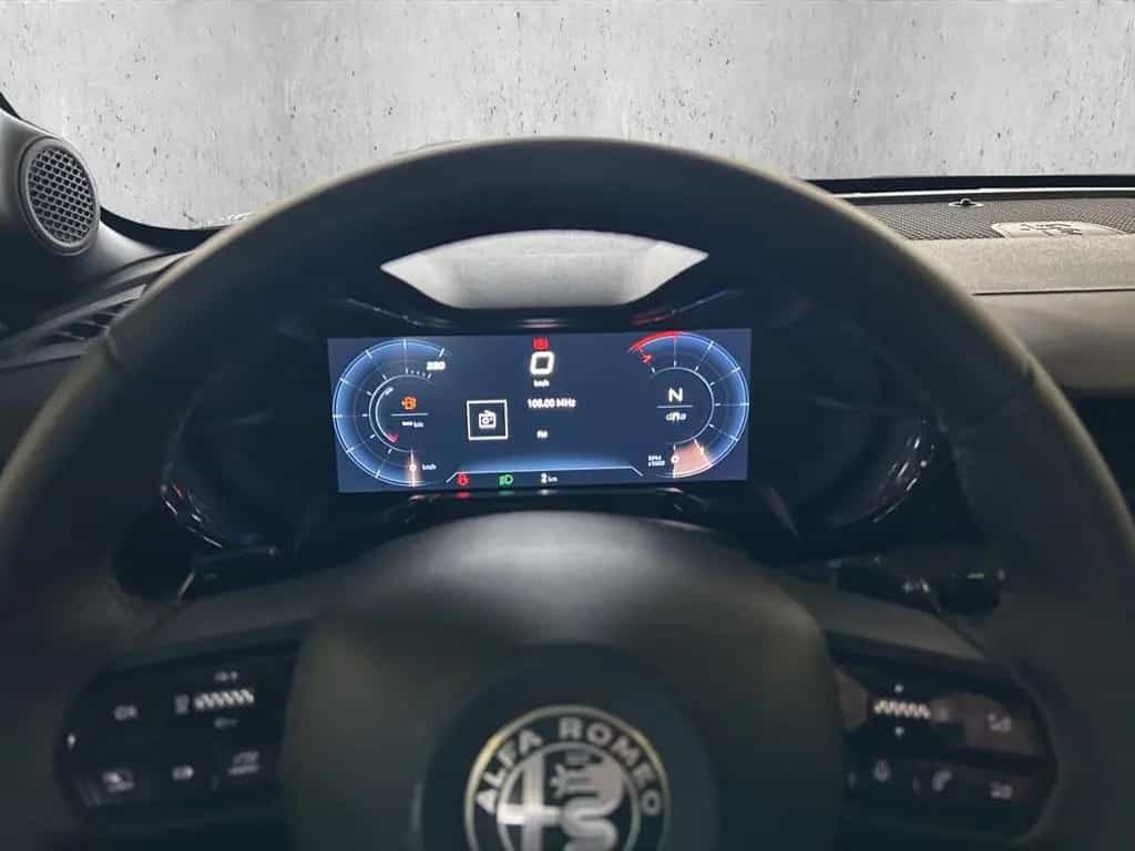 Alfa Romeo Junior 1.2 Ibrida Speciale MASSAGE LED KAMERA SH 01/2026-photo-13
